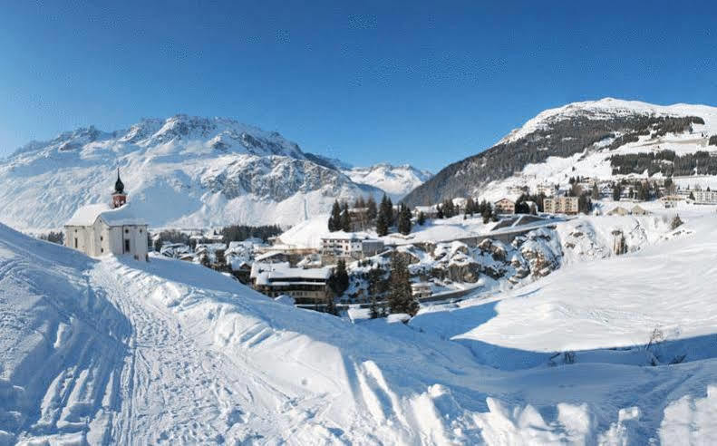 Hotel Piz Badus Andermatt Kültér fotó